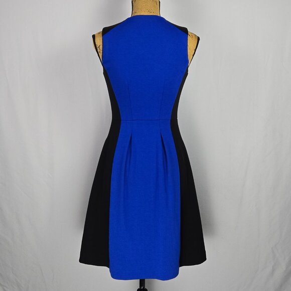 Vince Camuto Blue Black Colorblock Fit & Flare Dress Sz 2 Sleeveless Minimalist - Picture 3 of 15